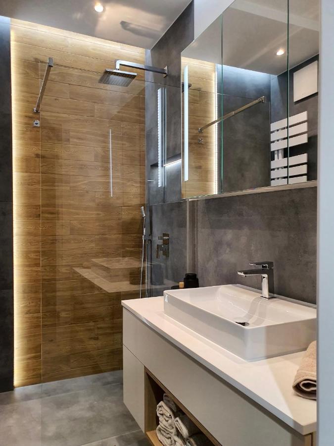 Luxury 2-Room Apartment In Praga-Polnoc Port Praski Warschau Exterior foto