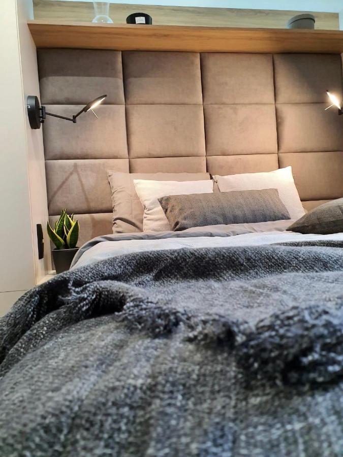 Luxury 2-Room Apartment In Praga-Polnoc Port Praski Warschau Exterior foto